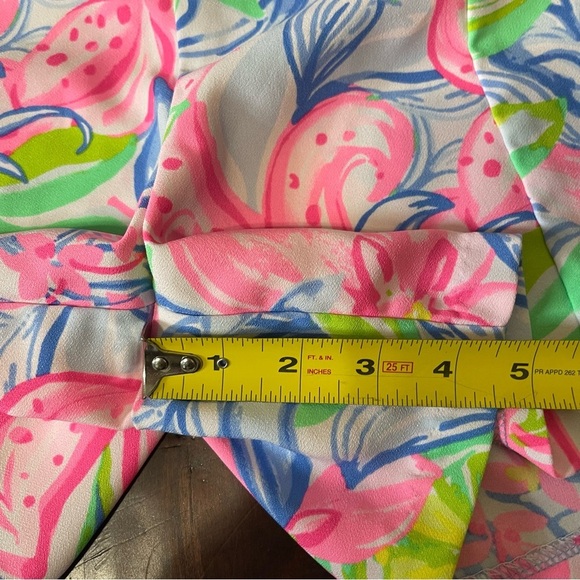 Lilly Pulitzer Ariana Stretch Shorts Size 8 Pink Havana Cocktail - Picture 5 of 7